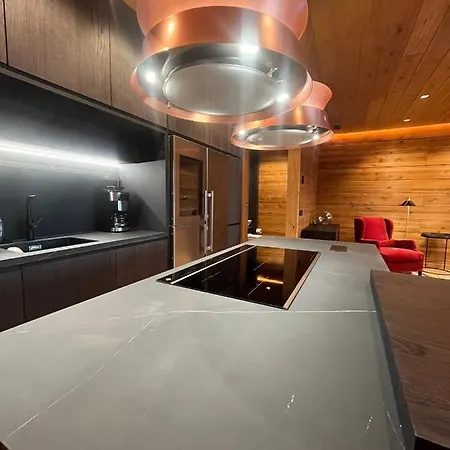 Lux 12 Chalet Sierra Nevada
